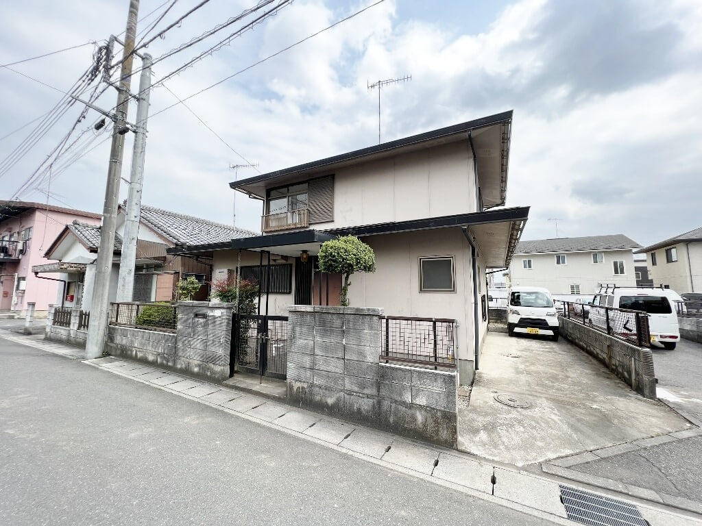 佐野市赤坂町中古戸建の外観